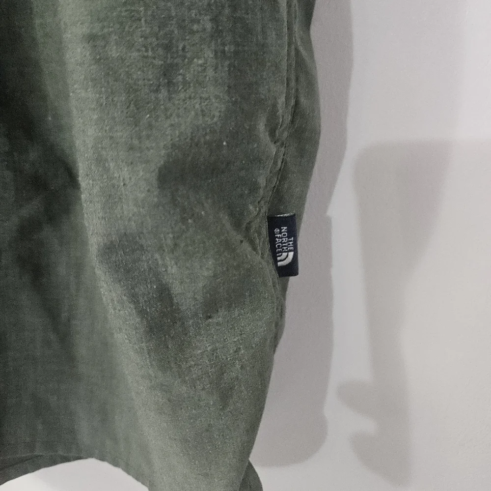Mens The North Face Green Button Down Shirt!